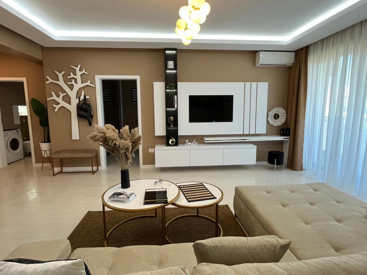 Sas 2 Luxury Apartments Mamaia Esterno foto
