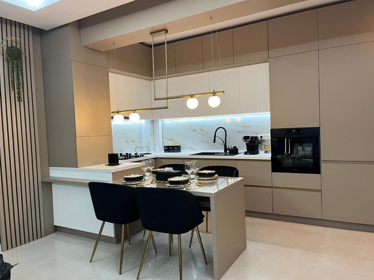 Sas 2 Luxury Apartments Mamaia Esterno foto
